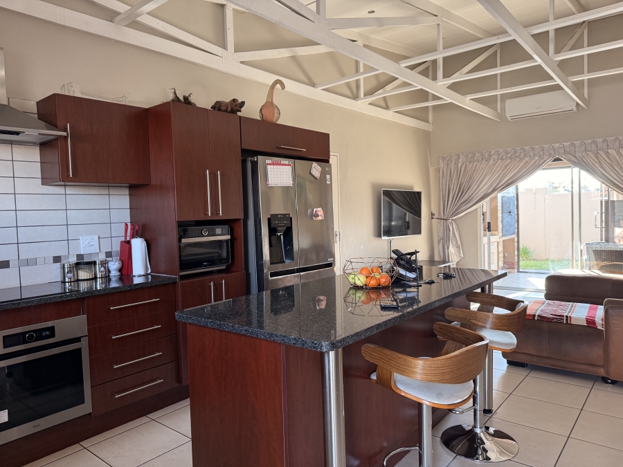 3 Bedroom Property for Sale in Waterval East North West